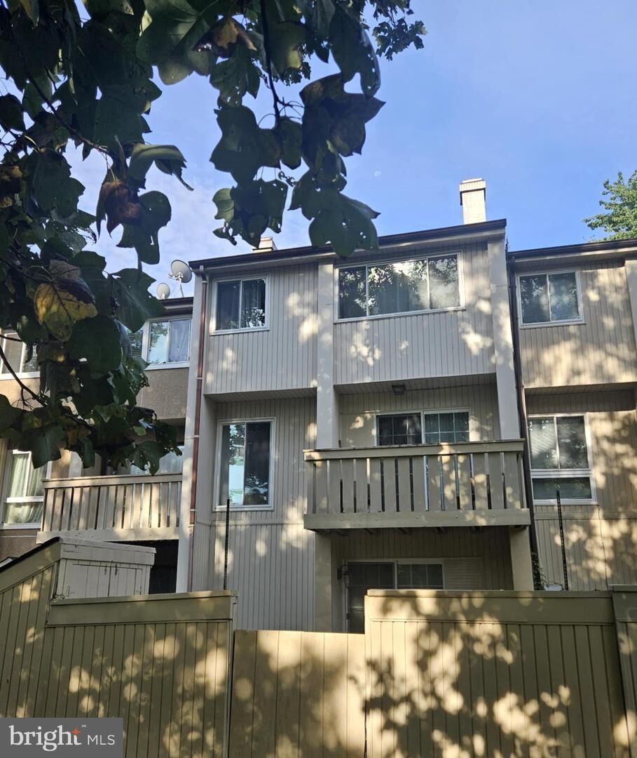 Property Photo:  15353 Grist Mill Terrace  VA 22191 