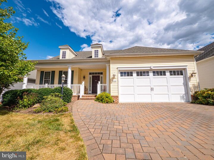 Property Photo: 124 Harvest Ridge Drive VA 22601