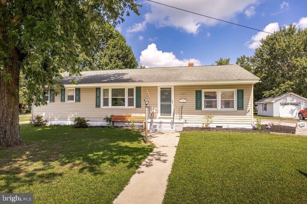 Property Photo: 1601 Glen Avenue MD 21804