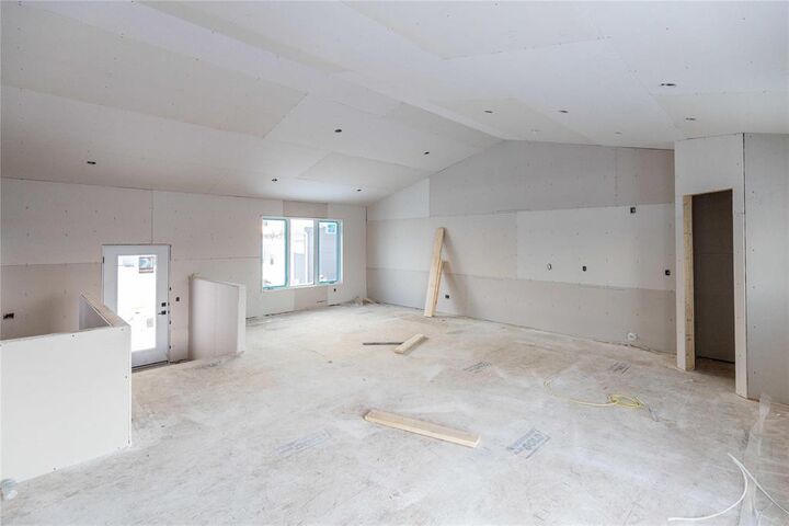 Property Photo: 32 Becki Cove MB R0A 0V2