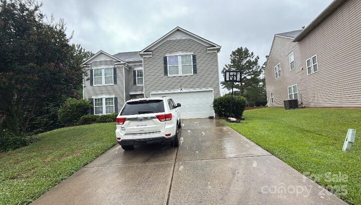 3107 Bamburgh Court  Charlotte NC 28216 photo