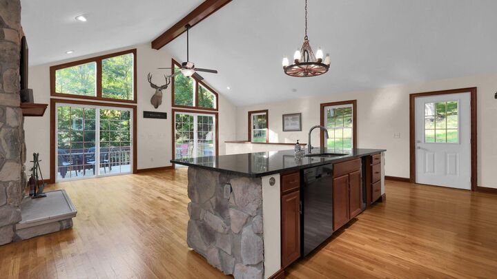Property Photo:  1893 Beaver Lane  OH 43155 
