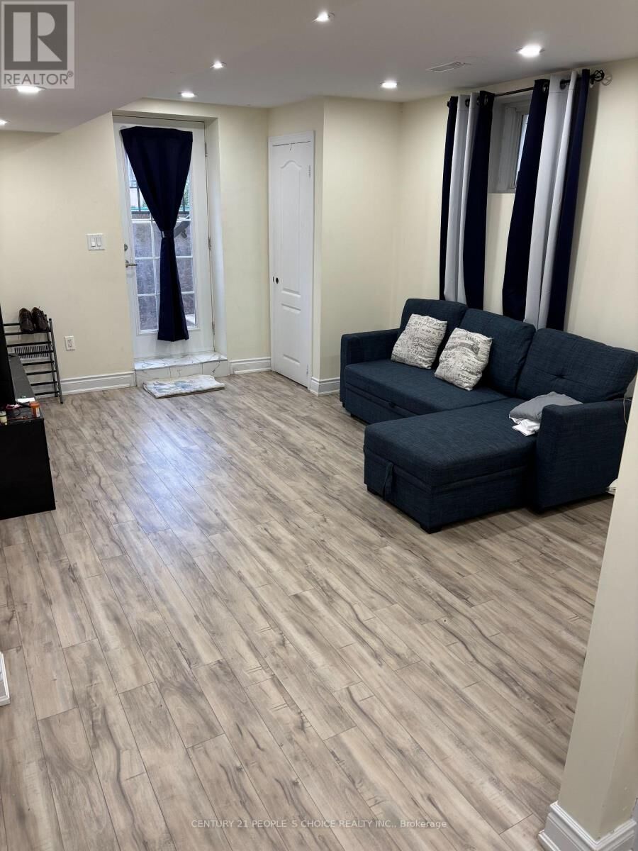 Property Photo: 48 Ringway Road Bsmt ON L7A 4T3
