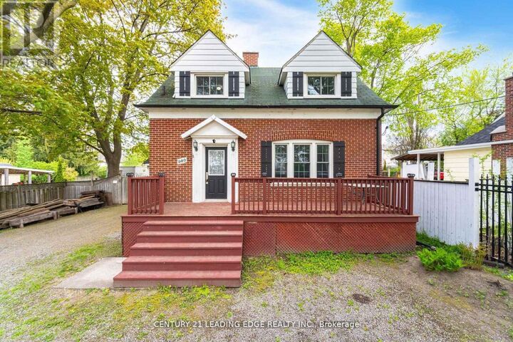 Property Photo:  980 King Street East  ON L1H 1H2 