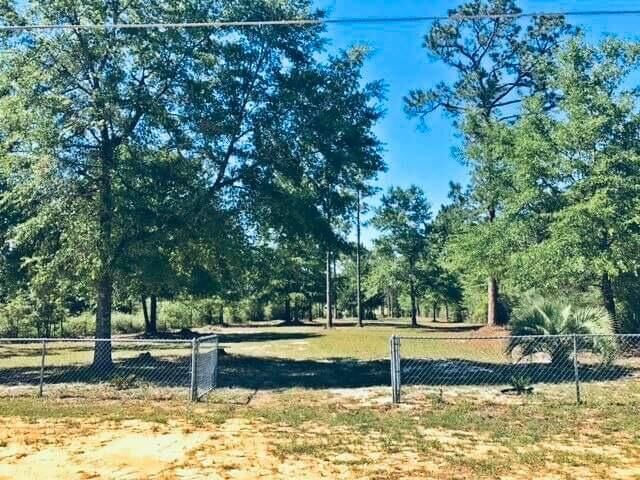 Property Photo: Lot 33 Caswell Drive FL 32433