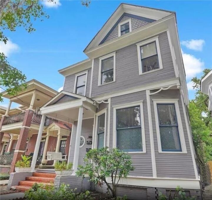 Property Photo:  2114 Lincoln Street  GA 31401 