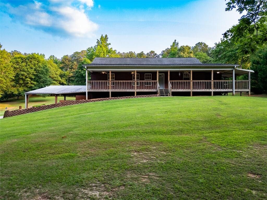 Property Photo: 360 Parr Farm Road GA 30016