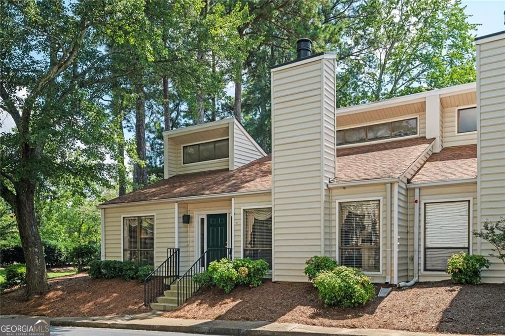 Property Photo:  683 Serramonte Drive  GA 30068