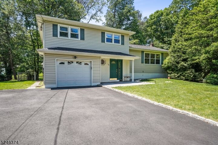15 Mansfield Ct  Livingston Twp. NJ 07039 photo