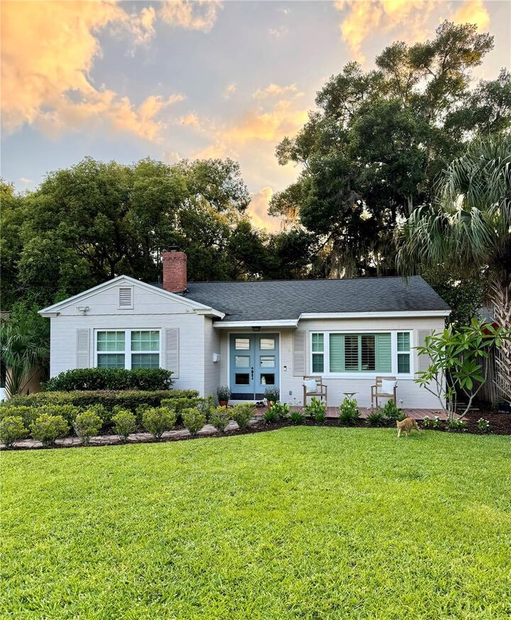 Property Photo: 1118 Poinsettia Ave FL 32804