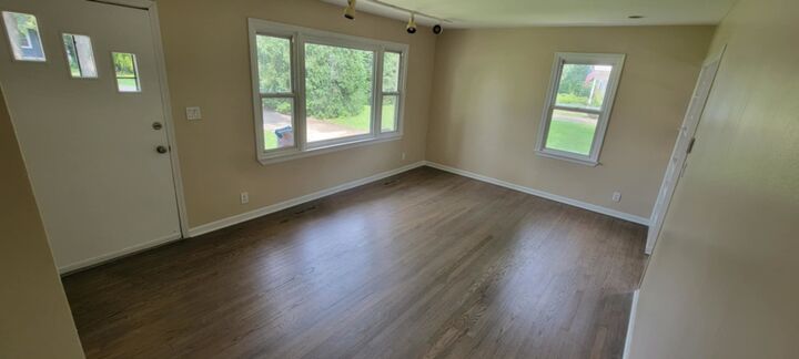 Property Photo:  3811 N Park Street  IL 60559 