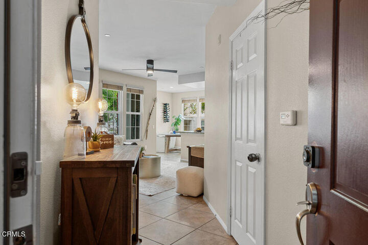Property Photo:  5568 Brubeck Street  CA 93003 