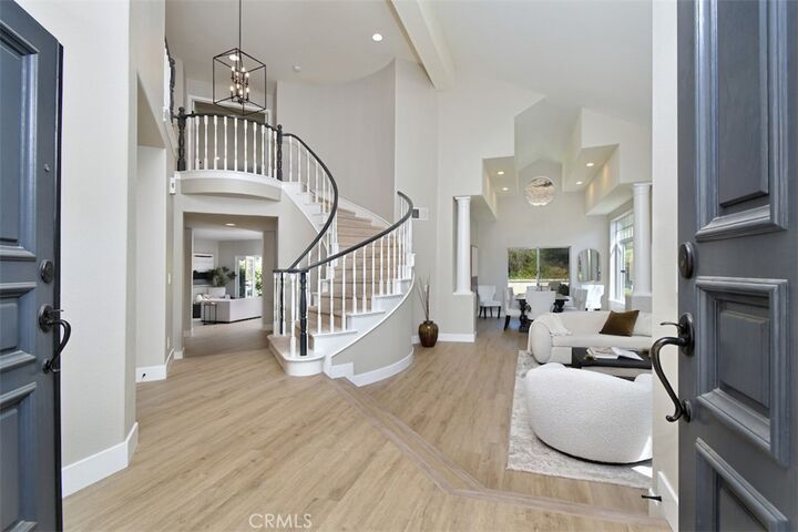 Property Photo:  2461 Kirsten Lee Drive  CA 91361 
