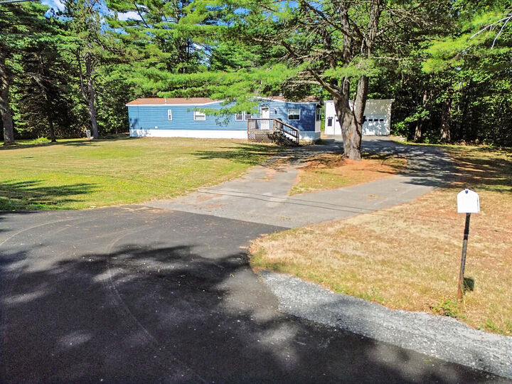 Property Photo: 436 N Pond Road ME 04901