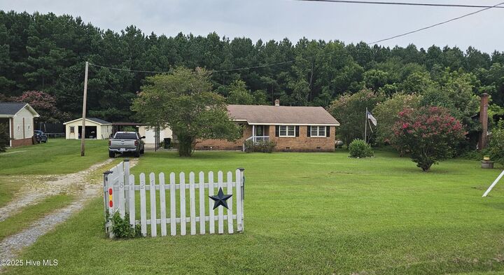 Property Photo: 8737 US Highway 158 NC 27876