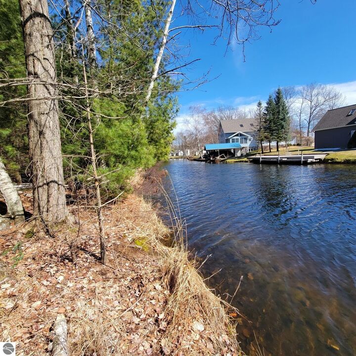 Property Photo: Xxx Waterway MI 48629