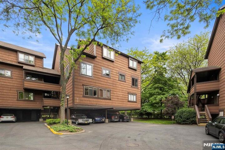 29 Marina Key  Secaucus NJ 07094 photo