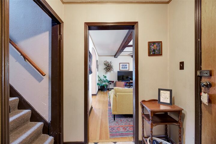 Property Photo:  833 5th Avenue  MT 59601 