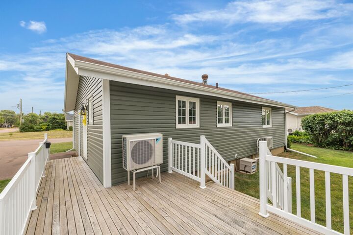 Property Photo: 156 Brennan Avenue PE C1N 2K7
