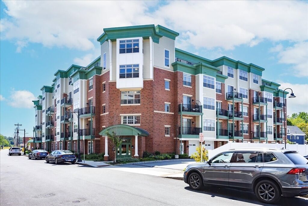 Property Photo:  69 Foundry Street 502  MA 01880 