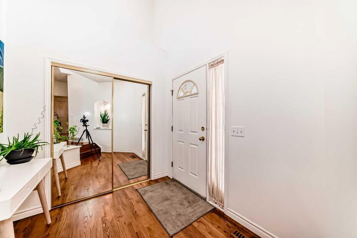 Property Photo:  323 Sierra Madre Court SW  AB T3H 3G7 