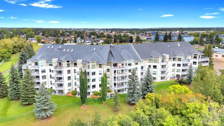 6118 53 Avenue 408  Red Deer AB T4N 6P7 photo