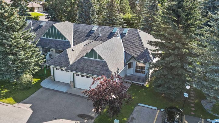 Photo de la propriété: 116 Baker Creek Drive SW AB T1V 1V6