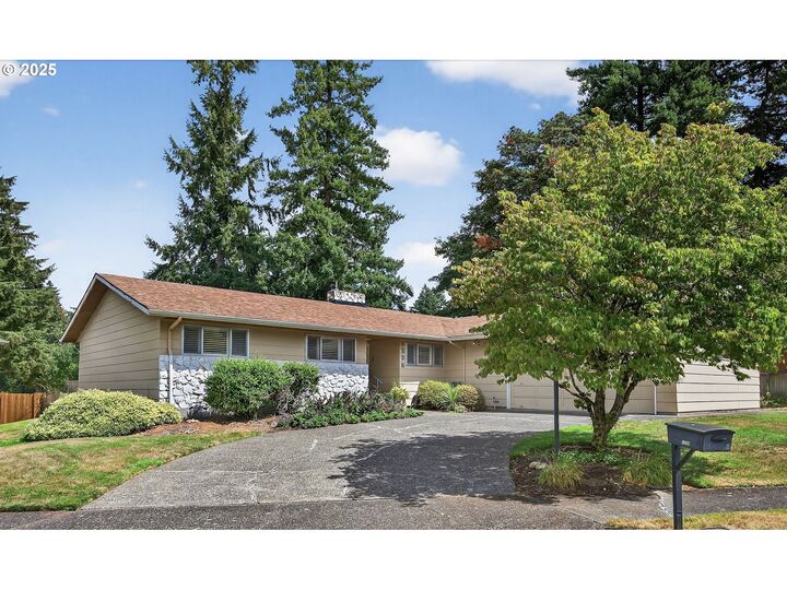 1228 NE 137th Ave  Portland OR 97230 photo