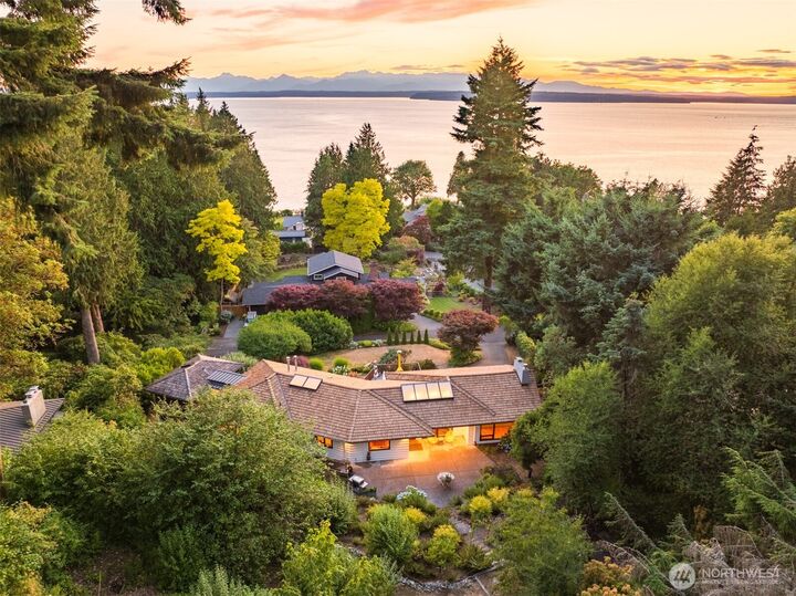 1031 NW Elford Drive  Seattle WA 98177 photo
