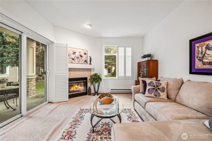 Property Photo:  23325  59th Place S 16-1  WA 98032 