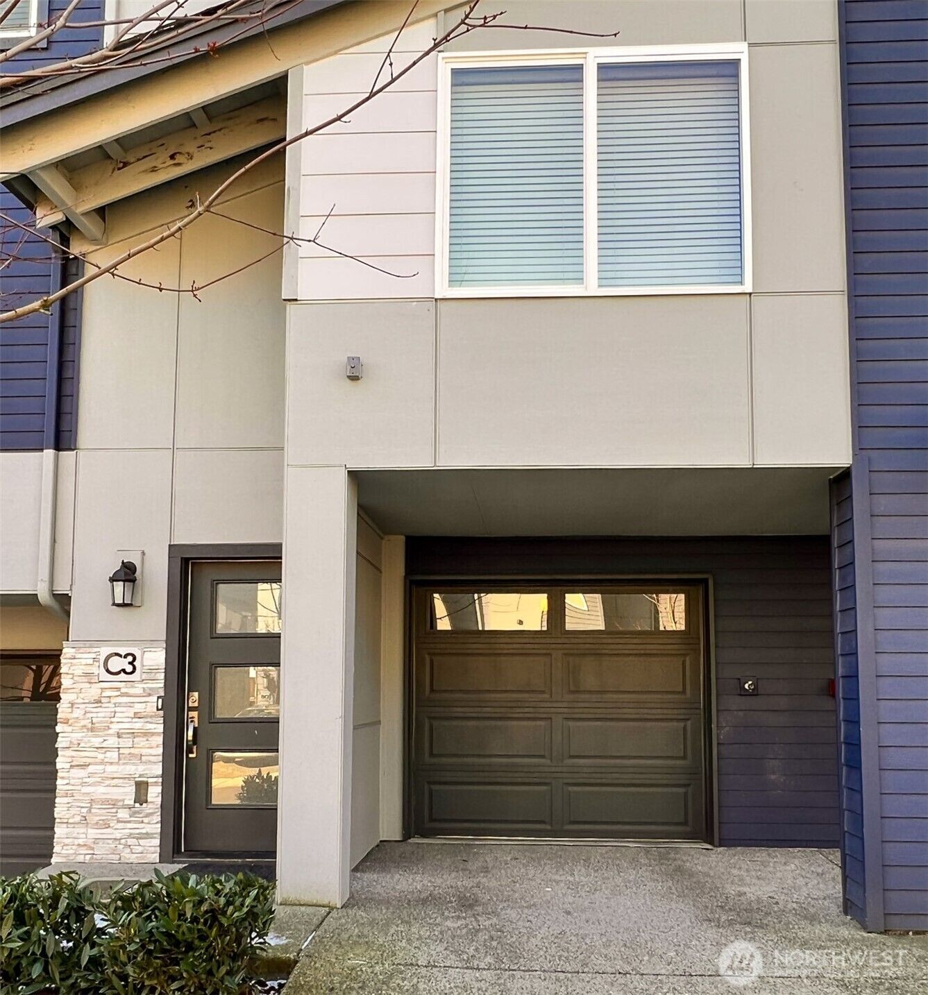 Property Photo: 15720 Meadow Road C3 WA 98087