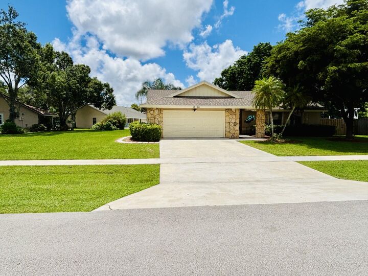 Property Photo: 11150 Black Willow Lane FL 33414