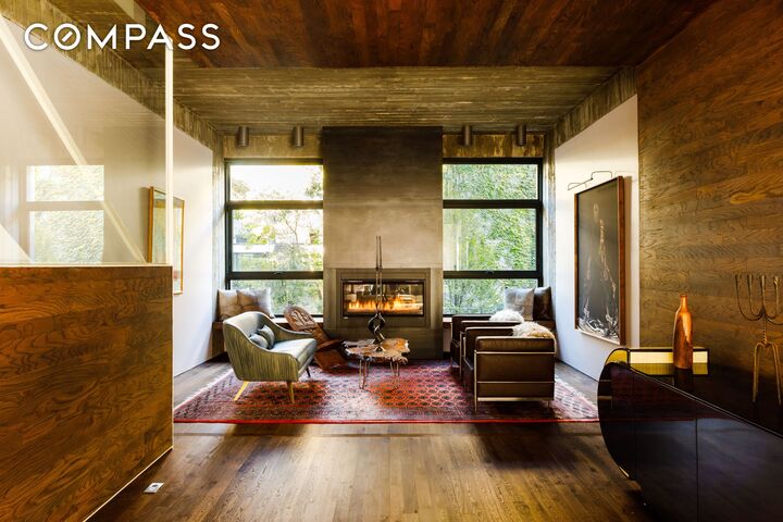 Property Photo:  3 Wythe Lane  NY 11249 