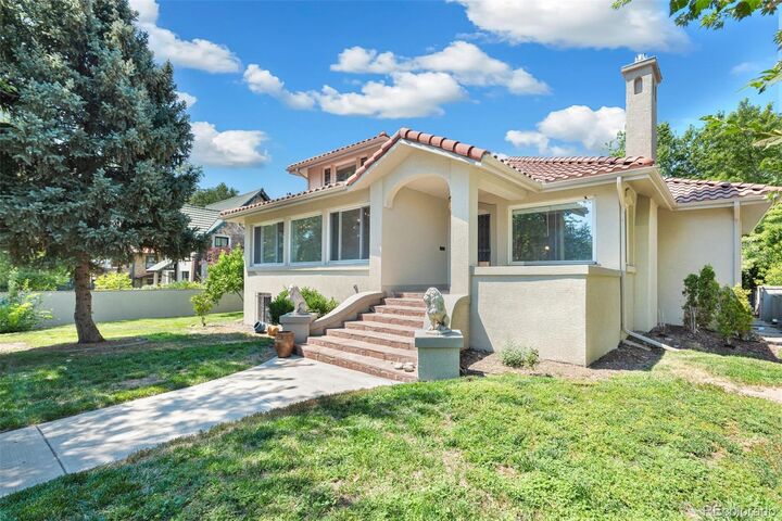 Property Photo:  795 York Street  CO 80206 