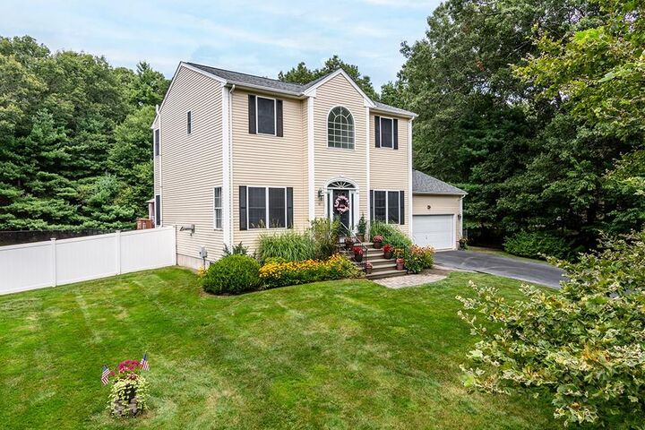 19 Audubon Lane  Coventry RI 02831 photo