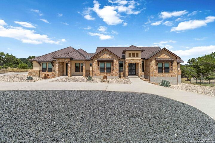 5716 Dry Comal  New Braunfels TX 78132 photo