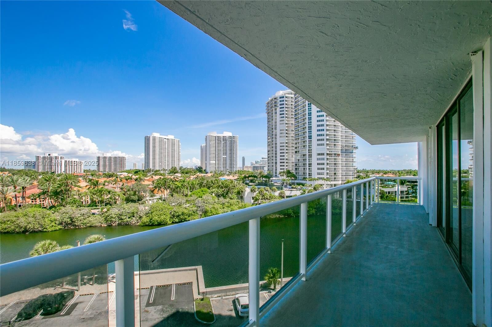 Property Photo: 20505 E Country Club Dr 731 FL 33180