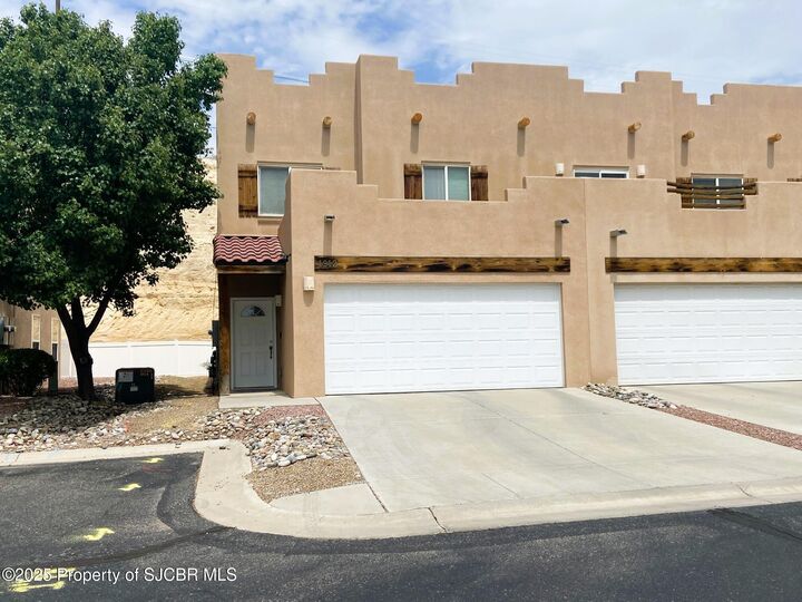 Property Photo:  1912 Hollyhock Circle  NM 87401 