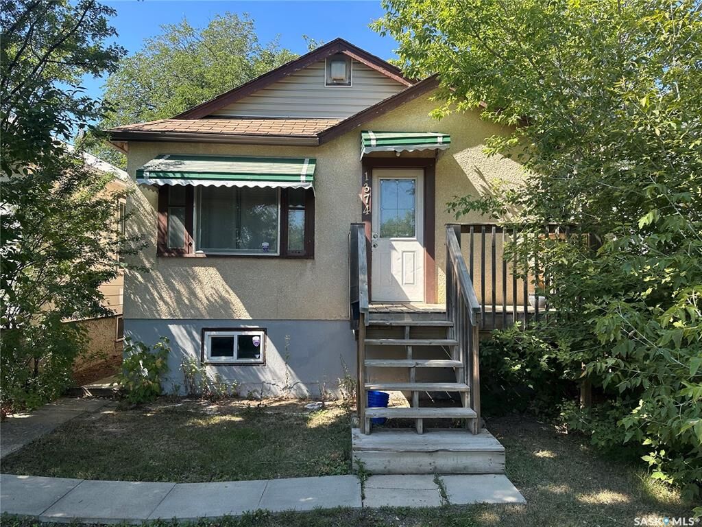 Property Photo:  1374 McTavish Street  SK S4T 3V9 