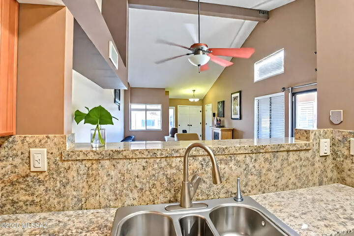 Property Photo:  6298 N Willowbrook Drive  AZ 85704 