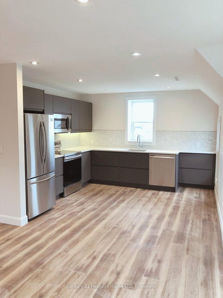 Property Photo: 61 Phipps Street #Upper ON L2A 2V3