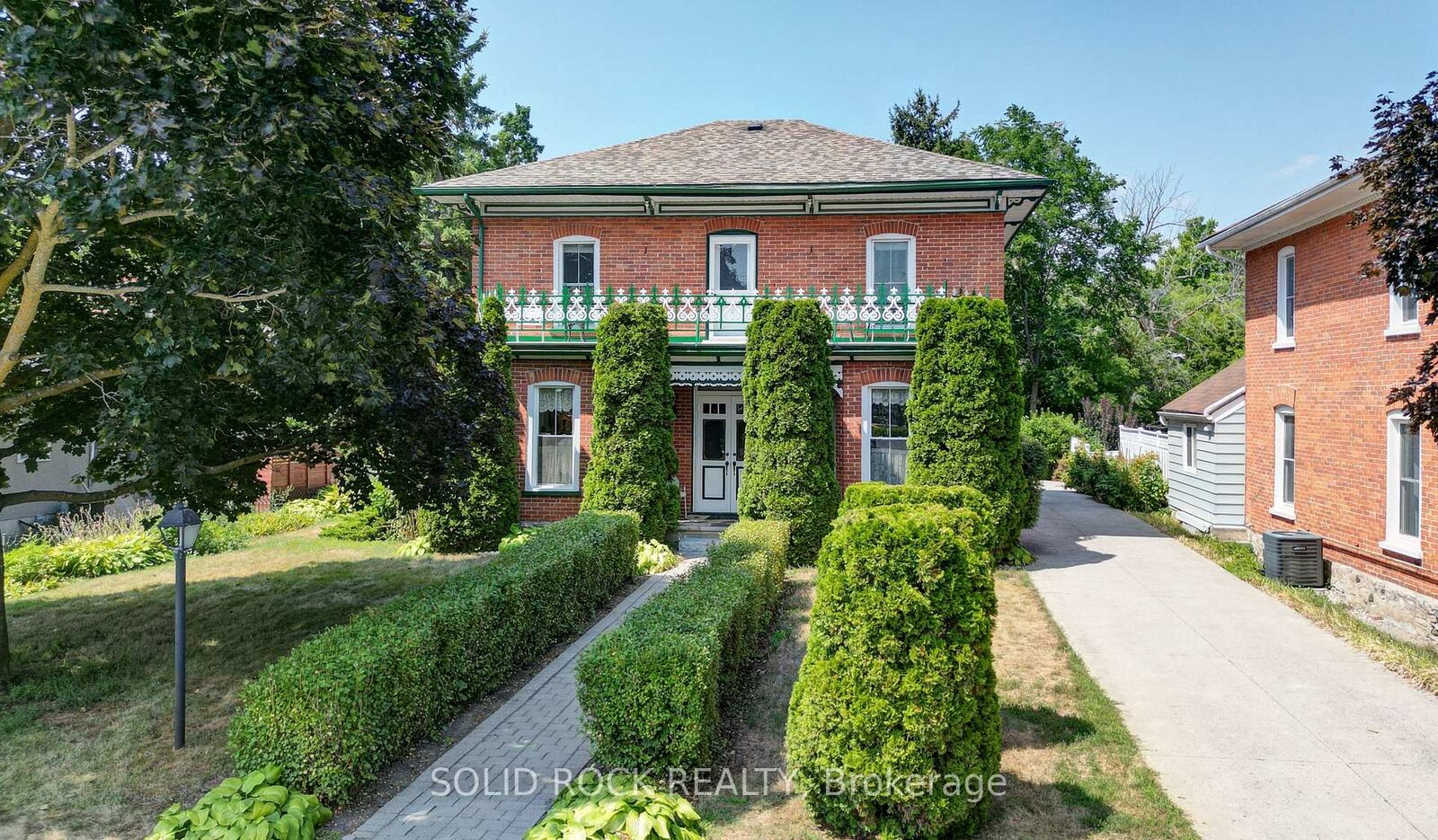 Property Photo:  188 Queen Street  ON K0L 1L0 