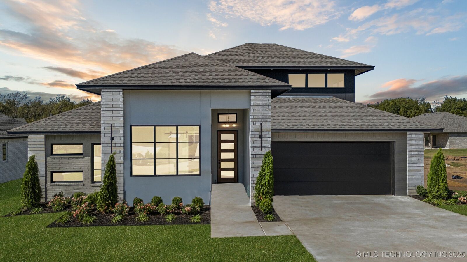 Property Photo:  2039 E 129th Place  OK 74037 