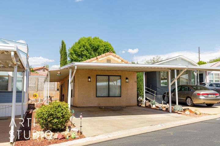 Property Photo:  1225 N Dixie Downs Rd #16  UT 84770 