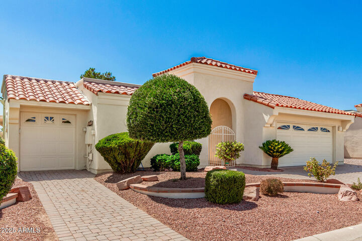 25220 S Cloverland Drive  Sun Lakes AZ 85248 photo