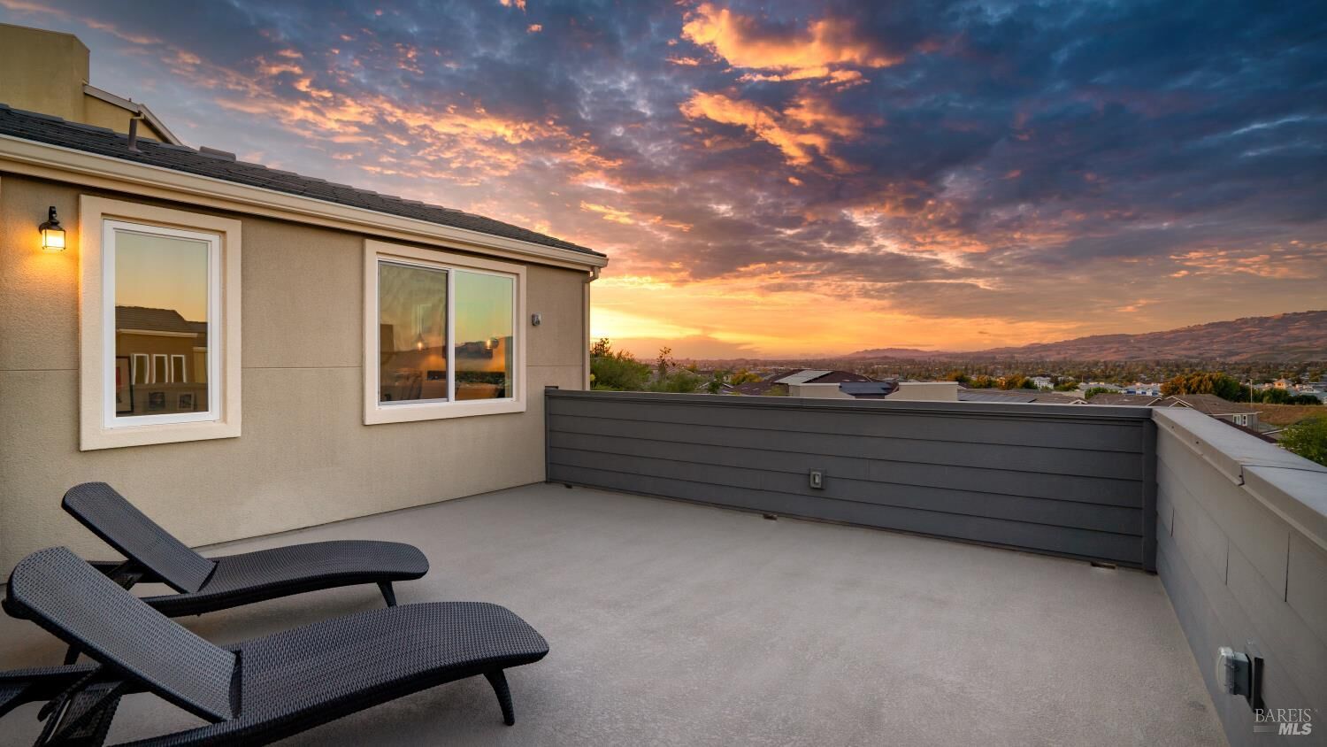 Property Photo: 3 Lapis Court CA 94952
