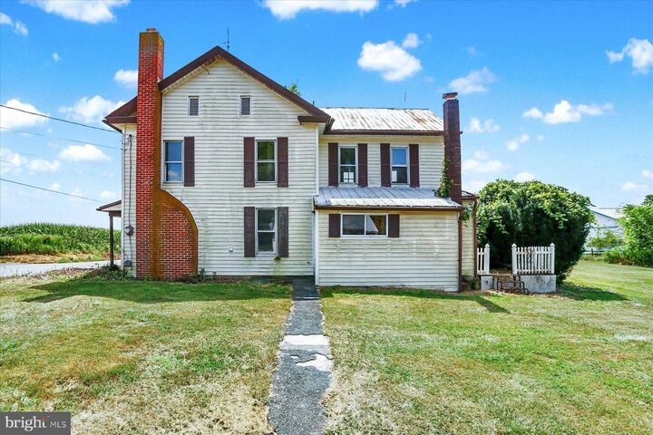 Property Photo:  1499 Braggtown Road  PA 17316 