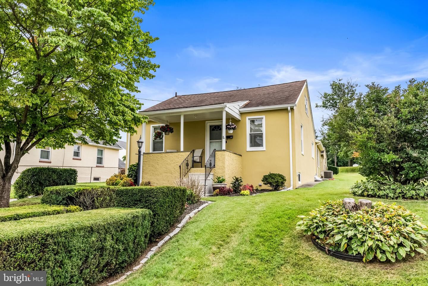 Property Photo:  810 Montgomery Avenue  PA 19460 