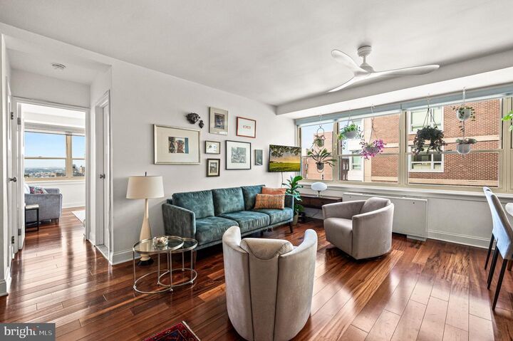 Property Photo:  1806-18 Rittenhouse Square 1906-07  PA 19103 
