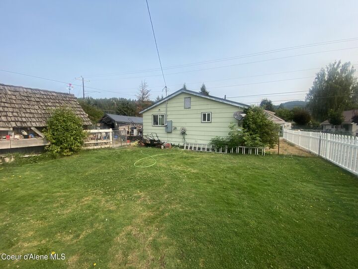 Property Photo:  205 Kellogg Ave  ID 83850 